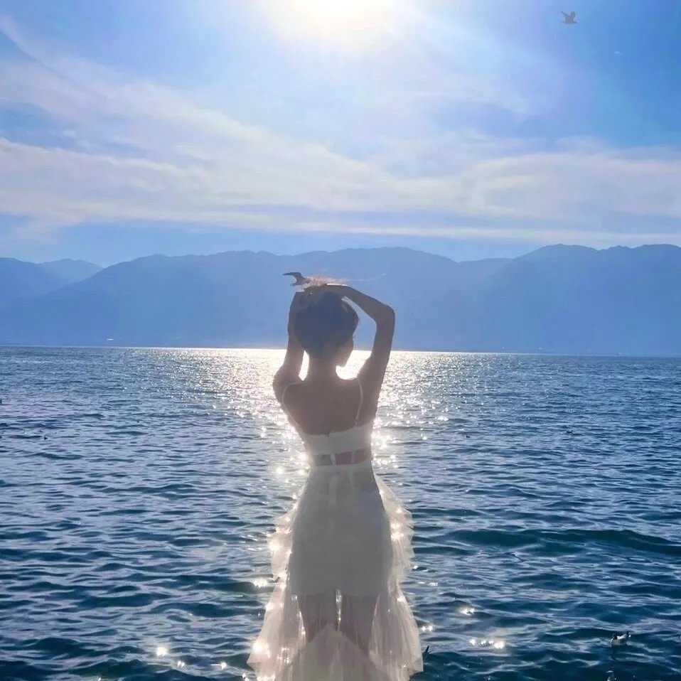 锦鲤小奶团，带领全家逆天改命